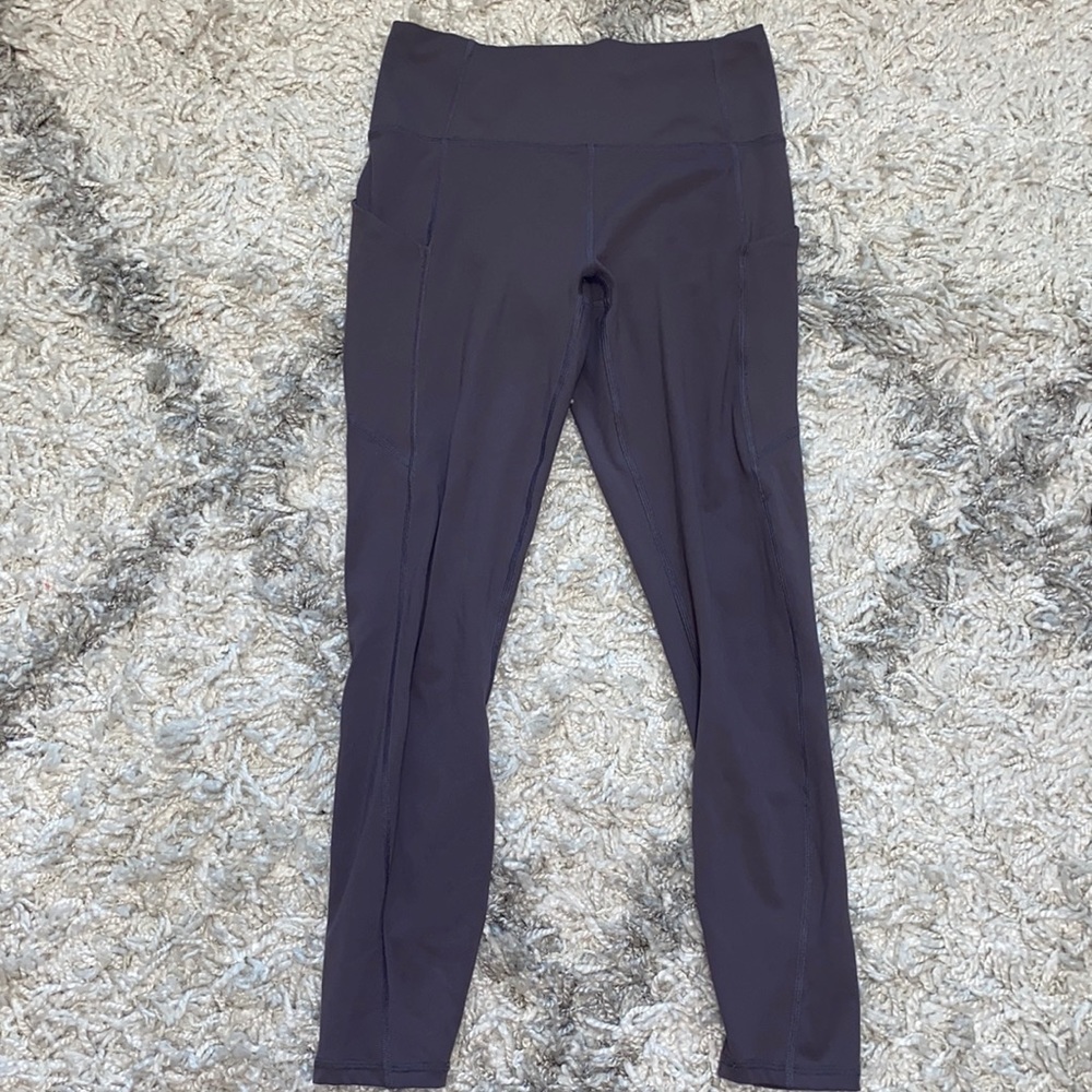 Athletic leggings